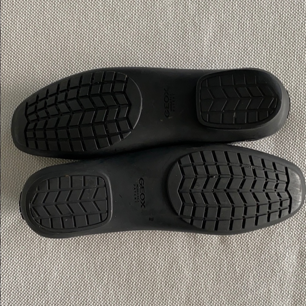 Geox Shoes - Picture 3 of 5
